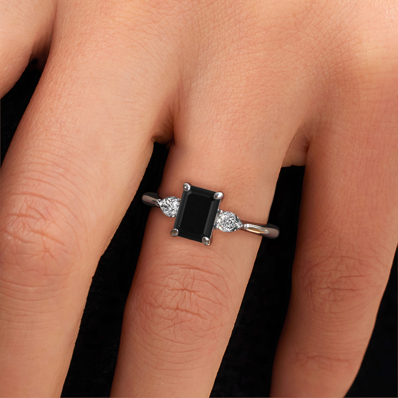 Afbeelding van Verlovingsring Chanou EME 585 witgoud Zwarte diamant 2.22 crt