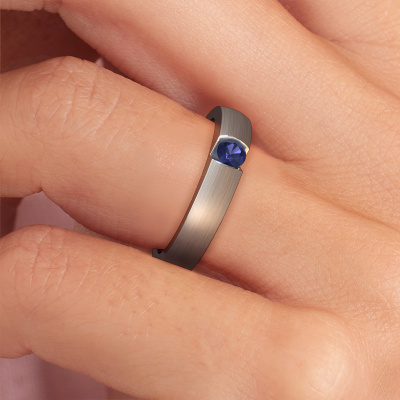 Engagement ring Theresia 950 platinum Sapphire 3.4 mm