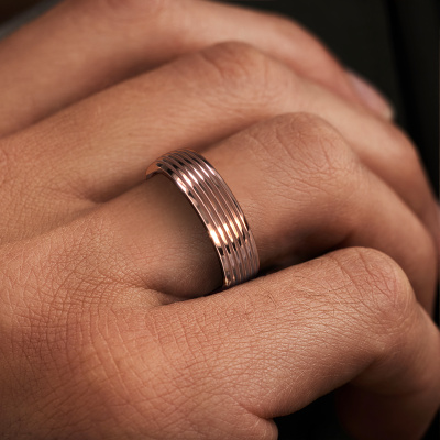 Midrange in (6 mm) men's rose gold wedding ring WH0150M26A